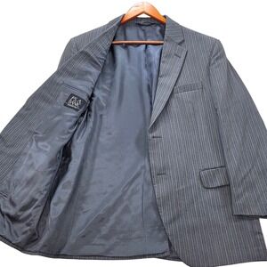 Jos A Bank 42R Gray Pinstripe‎ 100% Wool Two Button Blazer Jacket